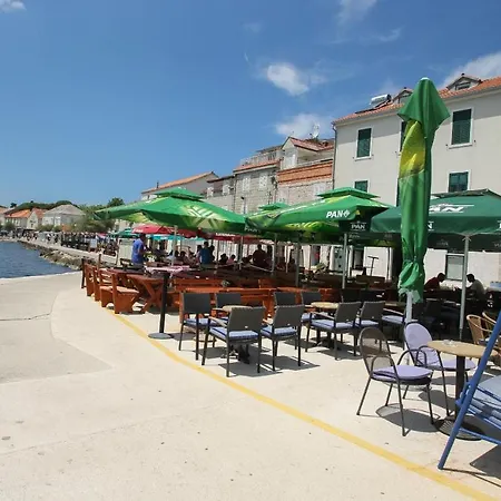 Apartment A2 - Spacious On Seafront With The Sea View