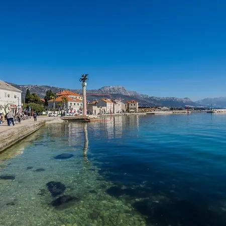 A2 - Spacious On Seafront With The Sea View شقة *