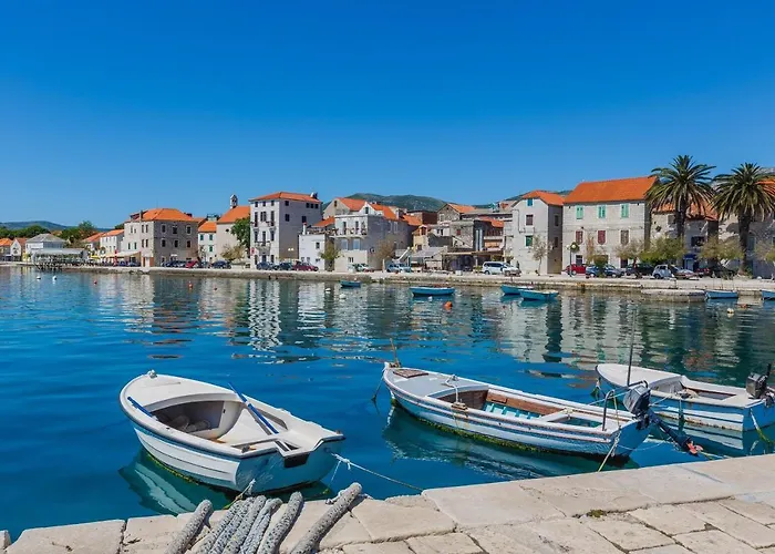 A2 - Spacious On Seafront With The Sea View Apartman *